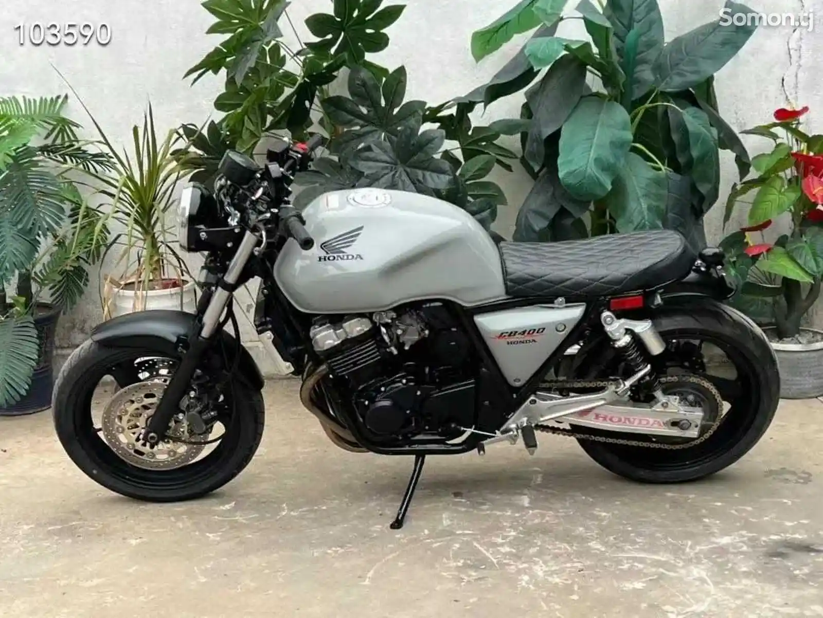 Мотоцкил Honda CB400cc на заказ-3