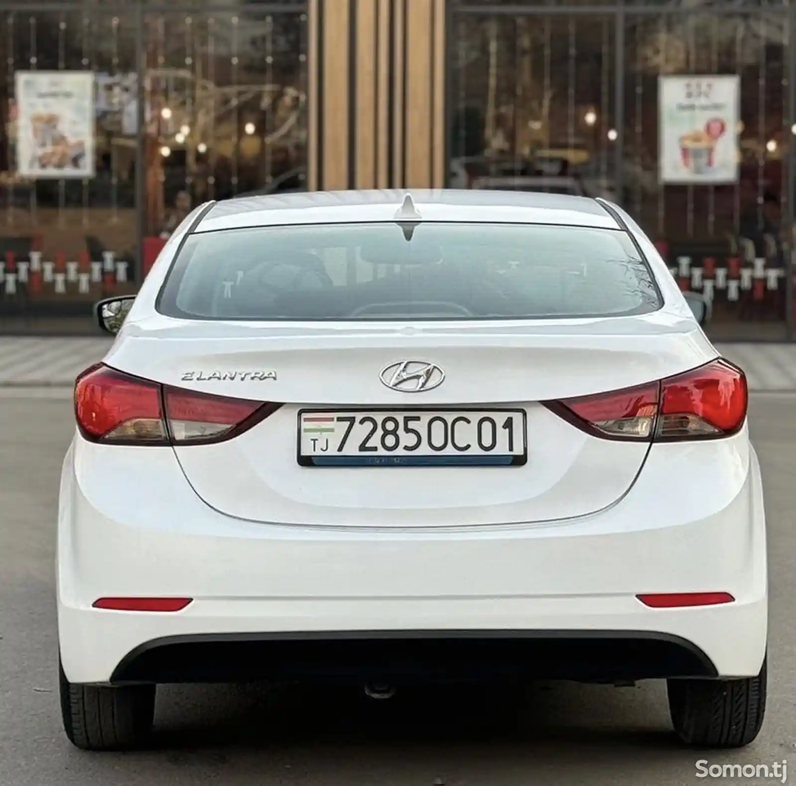 Hyundai Elantra, 2015-4