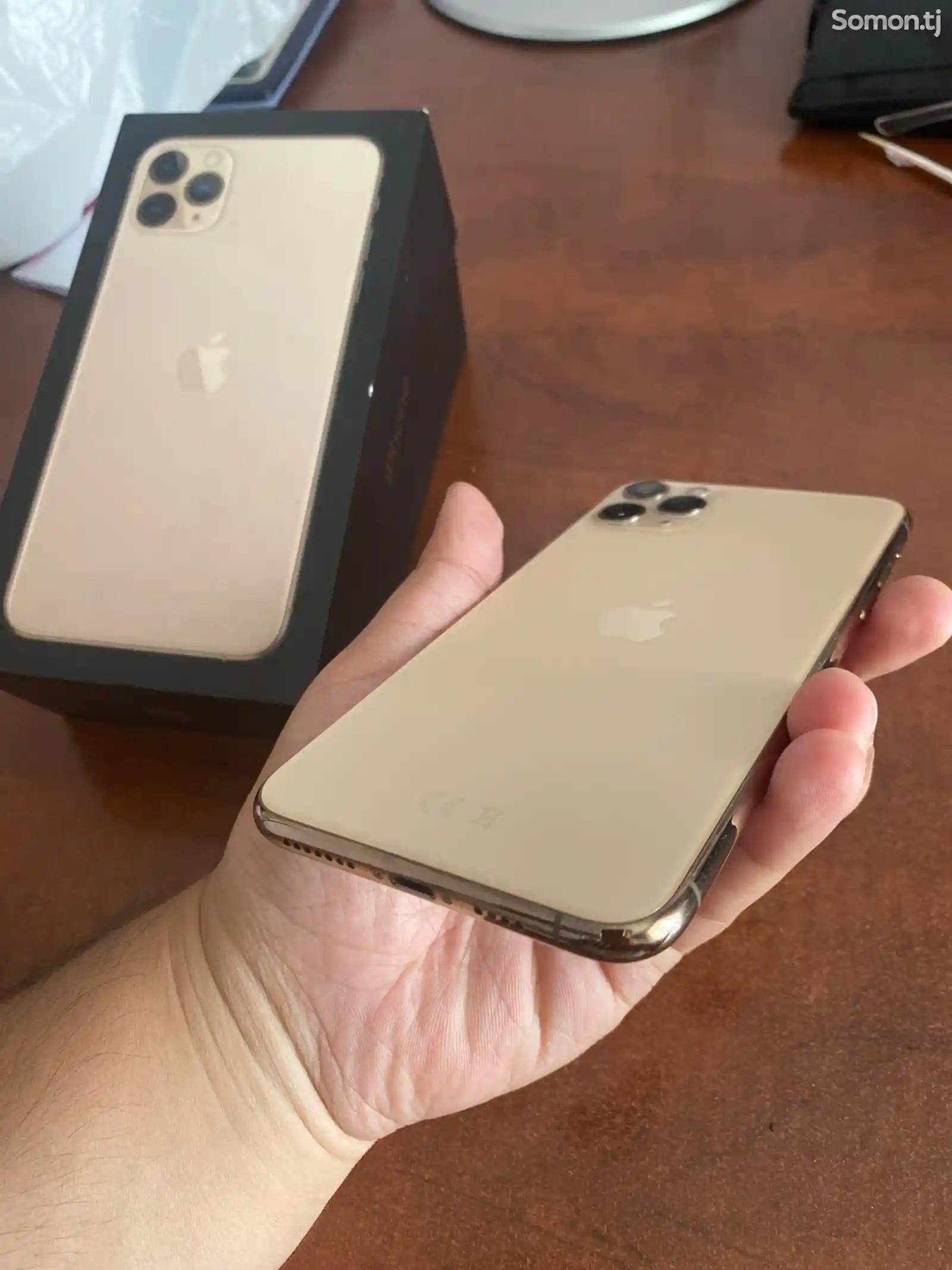 Apple iPhone 11 Pro Max, 256 gb, Gold-6