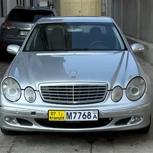 Mercedes-Benz E class, 2002