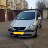 Opel Zafira, 2000-7