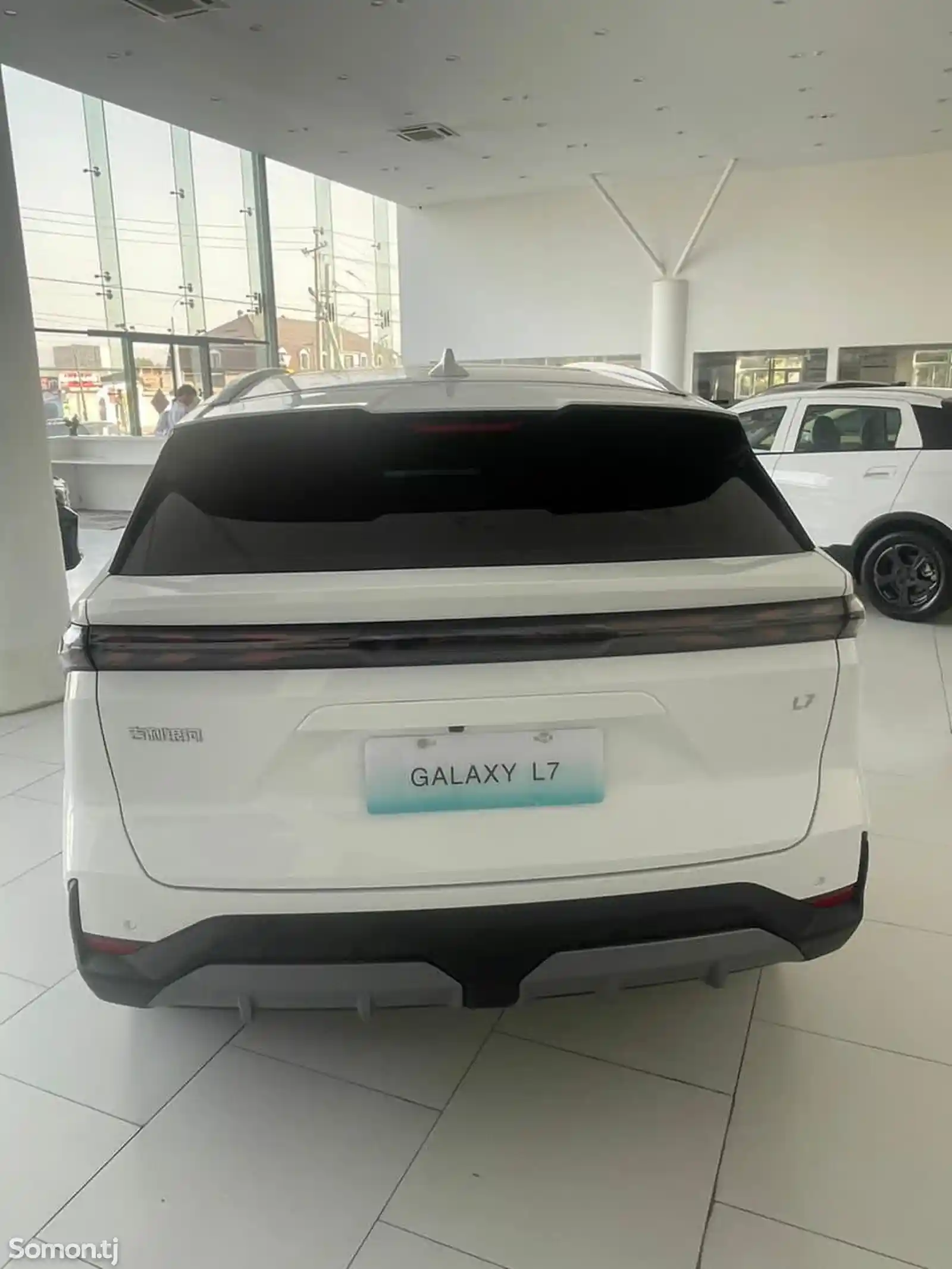 Geely Galaxy L7, 2024-9