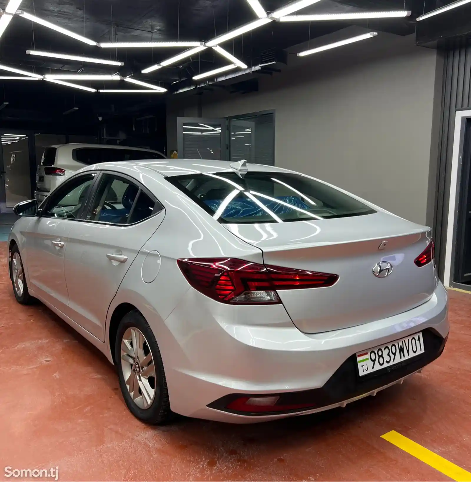 Hyundai Elantra, 2020-5