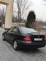 Mercedes-Benz E class, 2000-5