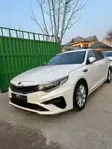 Kia K5, 2016-5