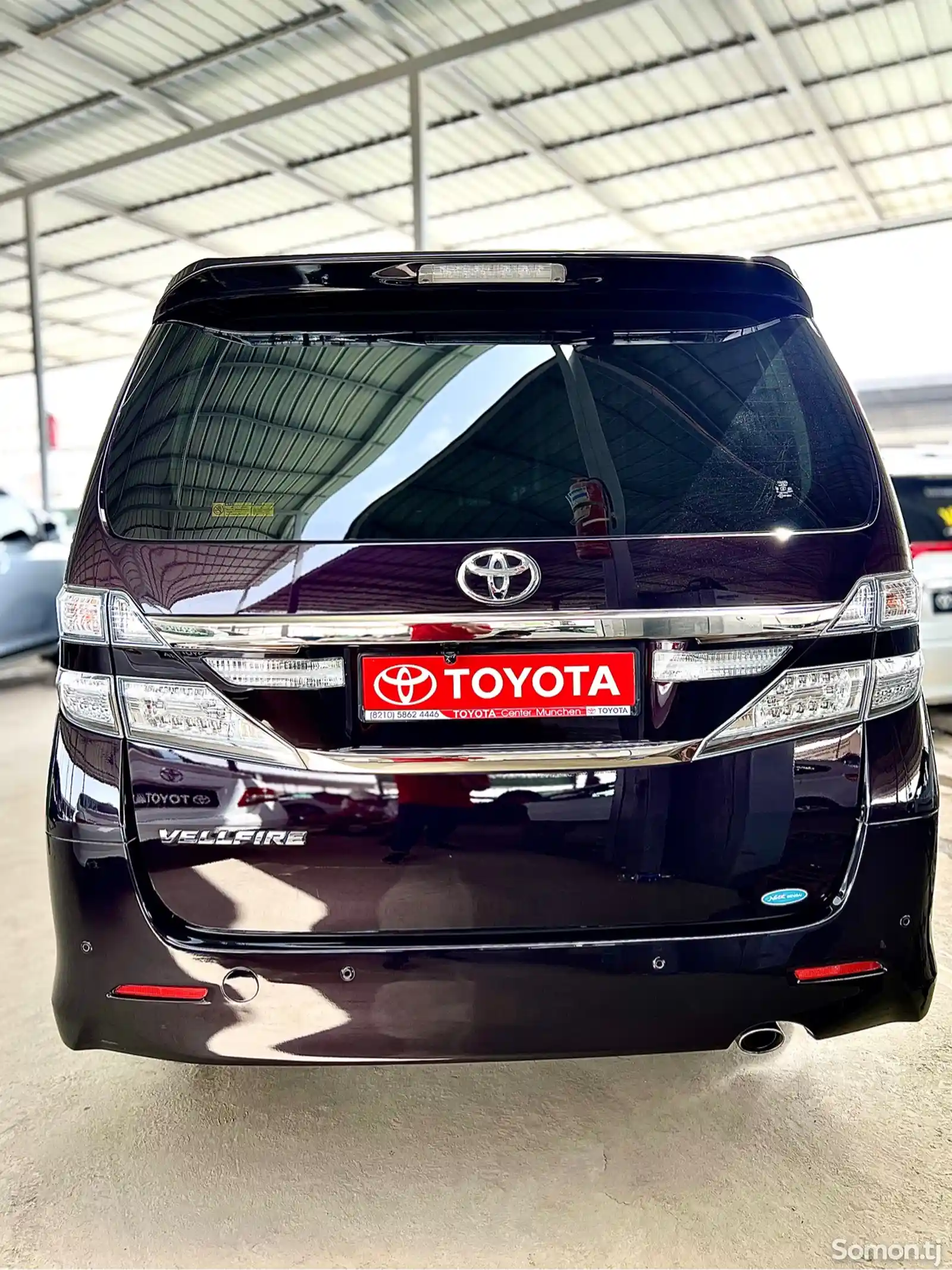 Toyota Vellfire, 2014-10