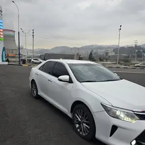 Toyota Camry, 2013