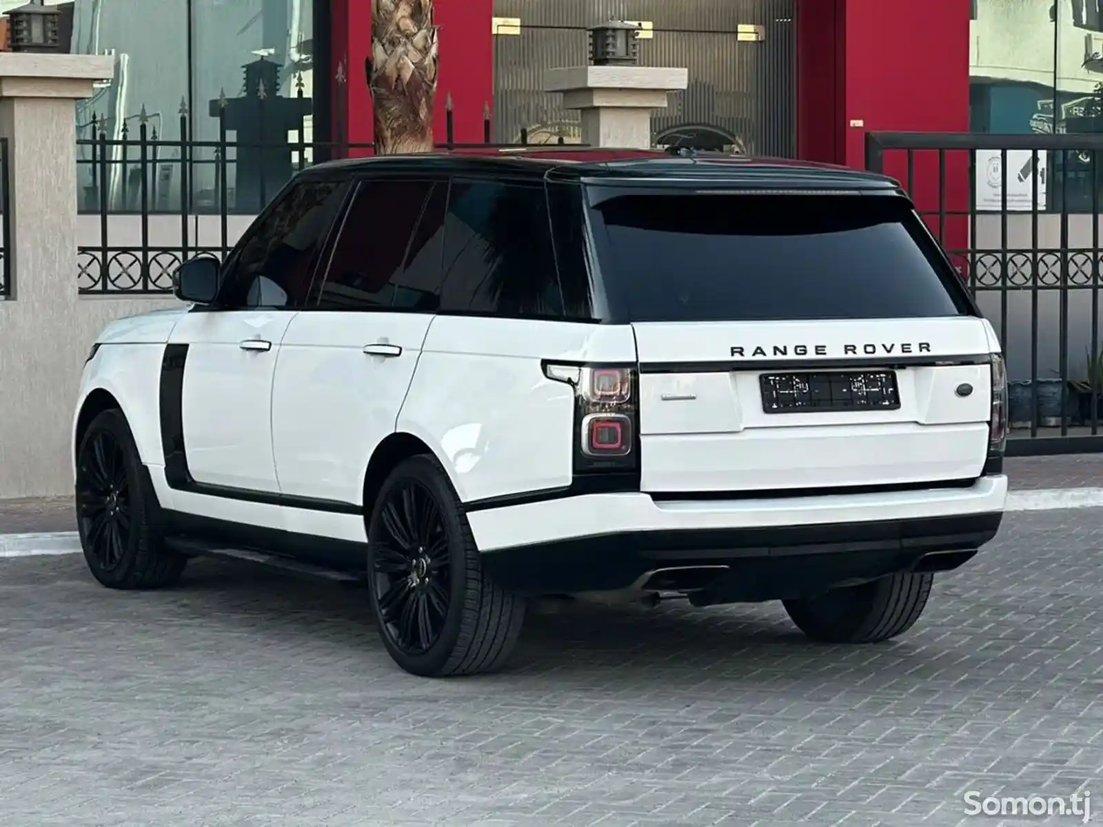 Land Rover Vogue, 2020-6