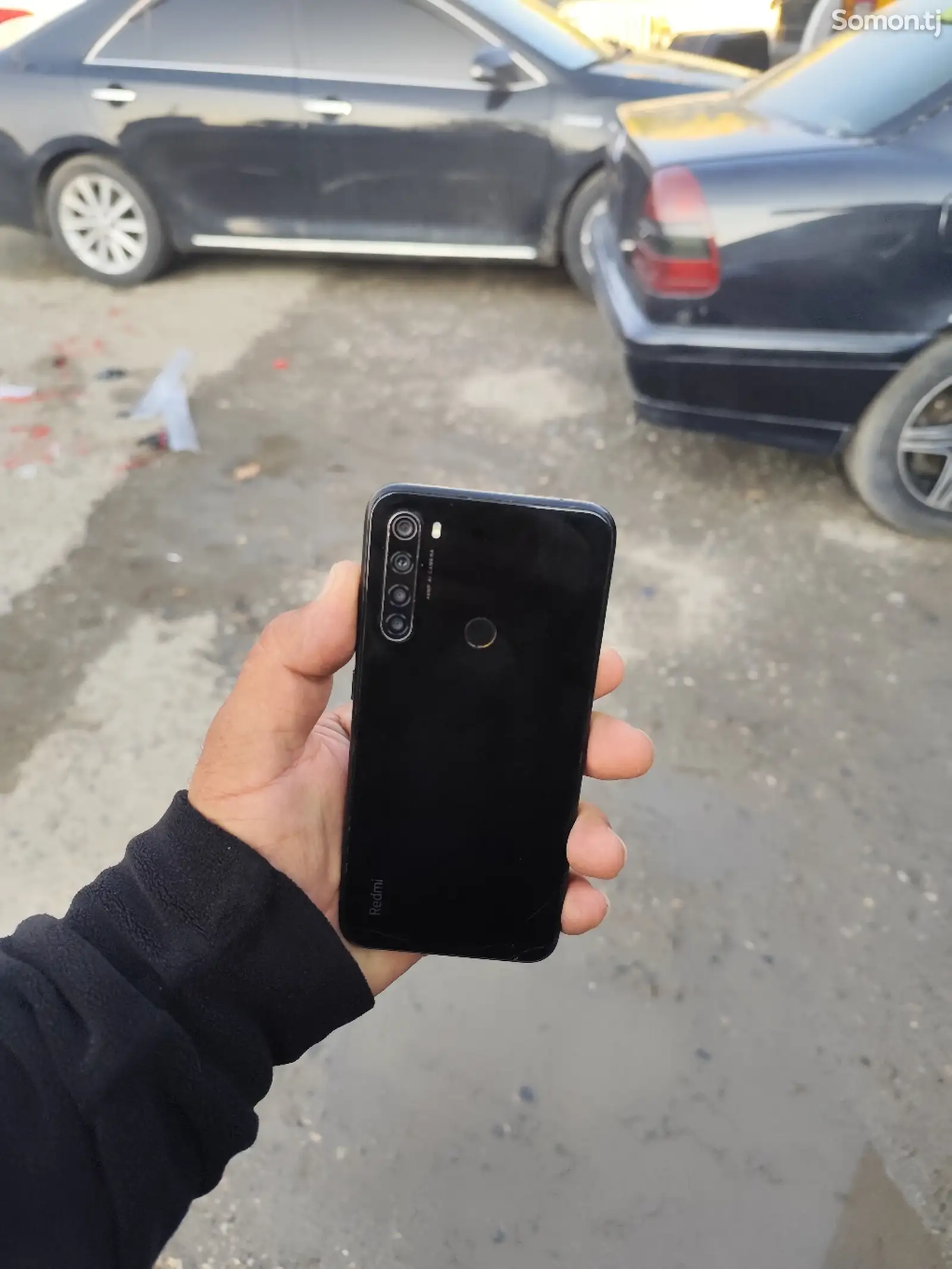 Телефон Xiaomi-1