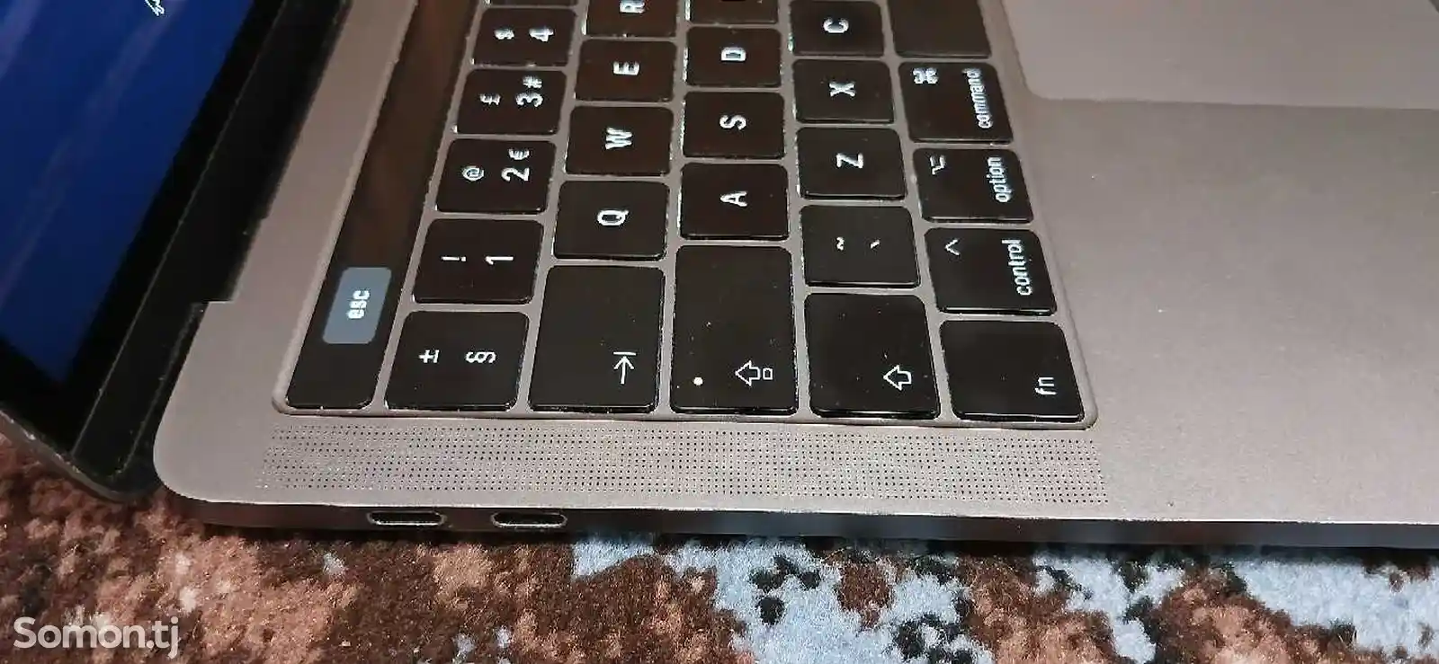 Ноутбук MacBook pro-3