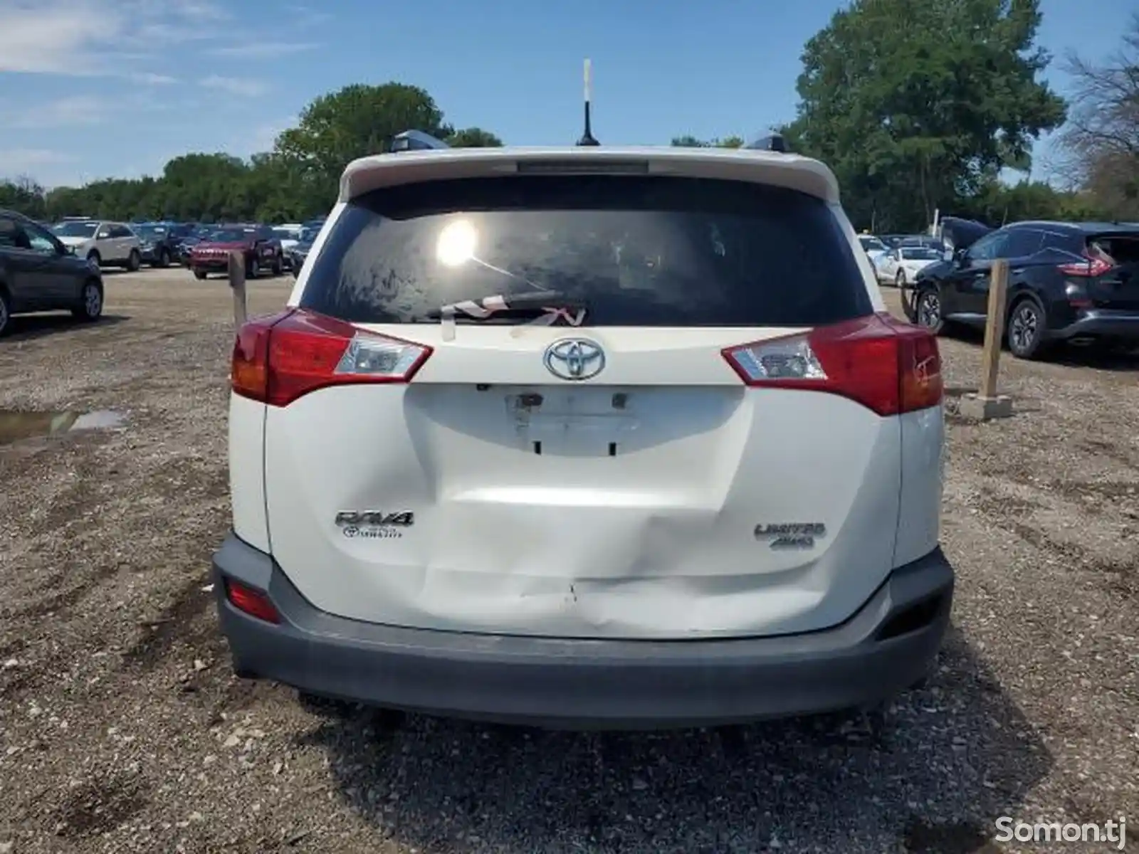 Toyota RAV 4, 2015-4