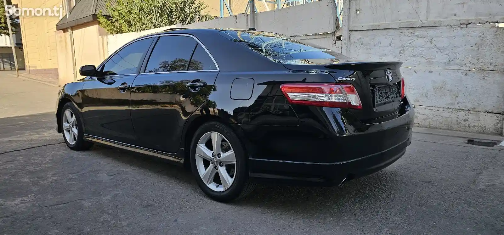 Toyota Camry, 2010-3