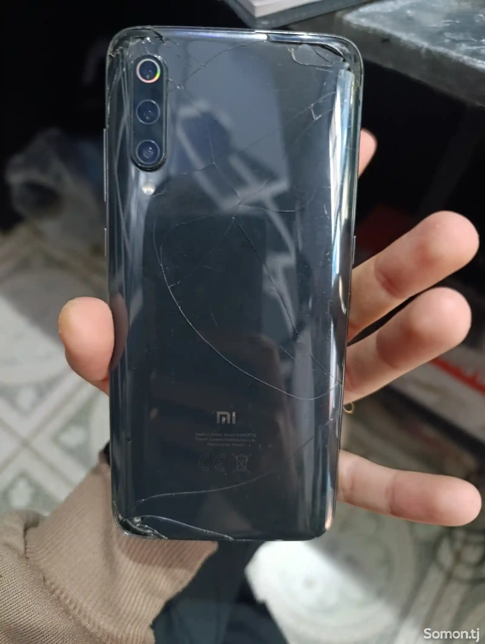 Xiaomi Mi 9-5