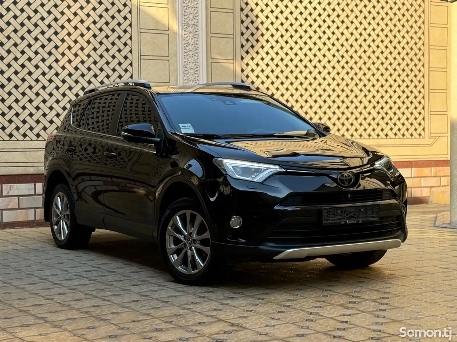 Toyota RAV 4, 2017-2