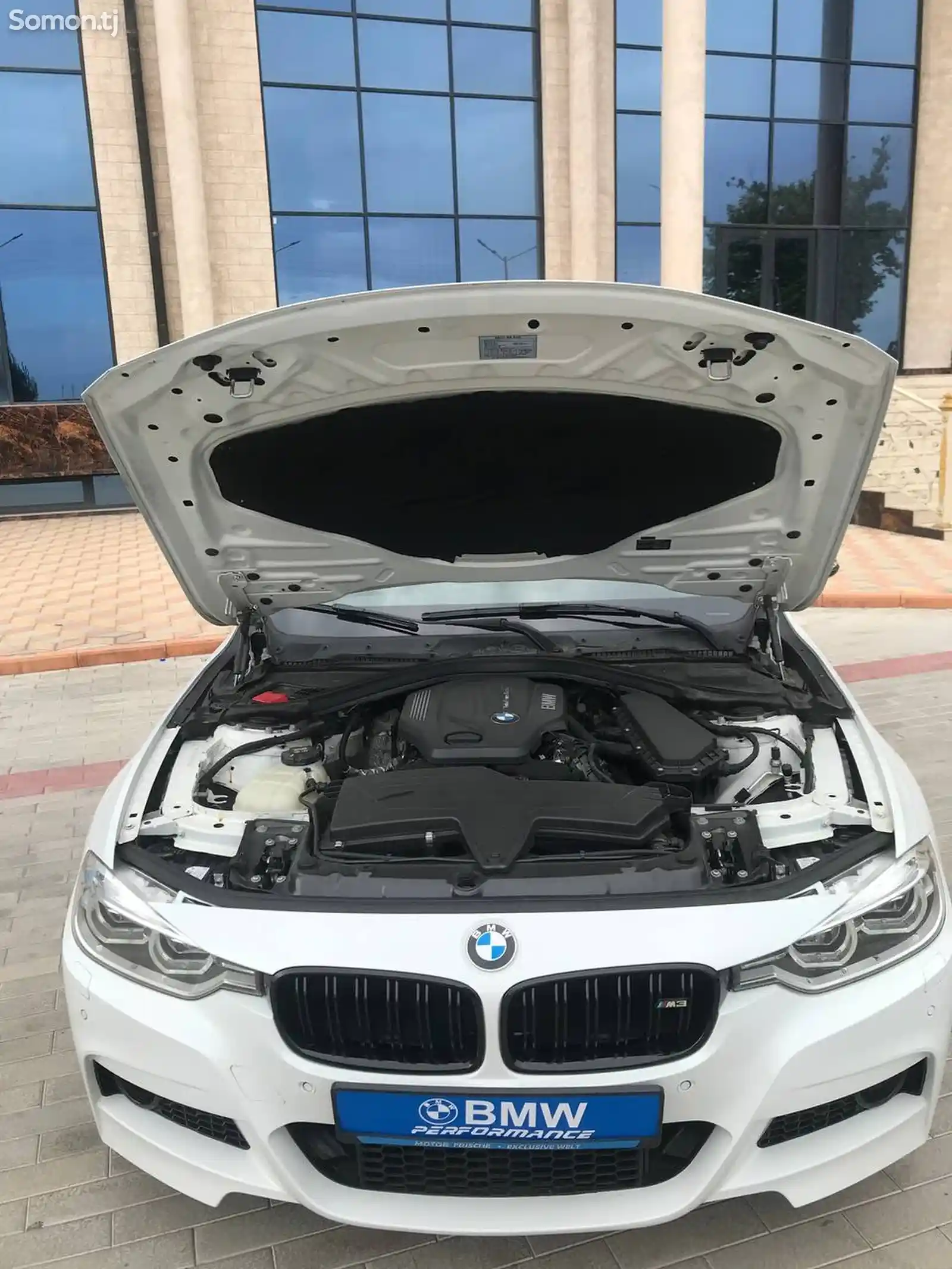 BMW 3 series, 2017-10