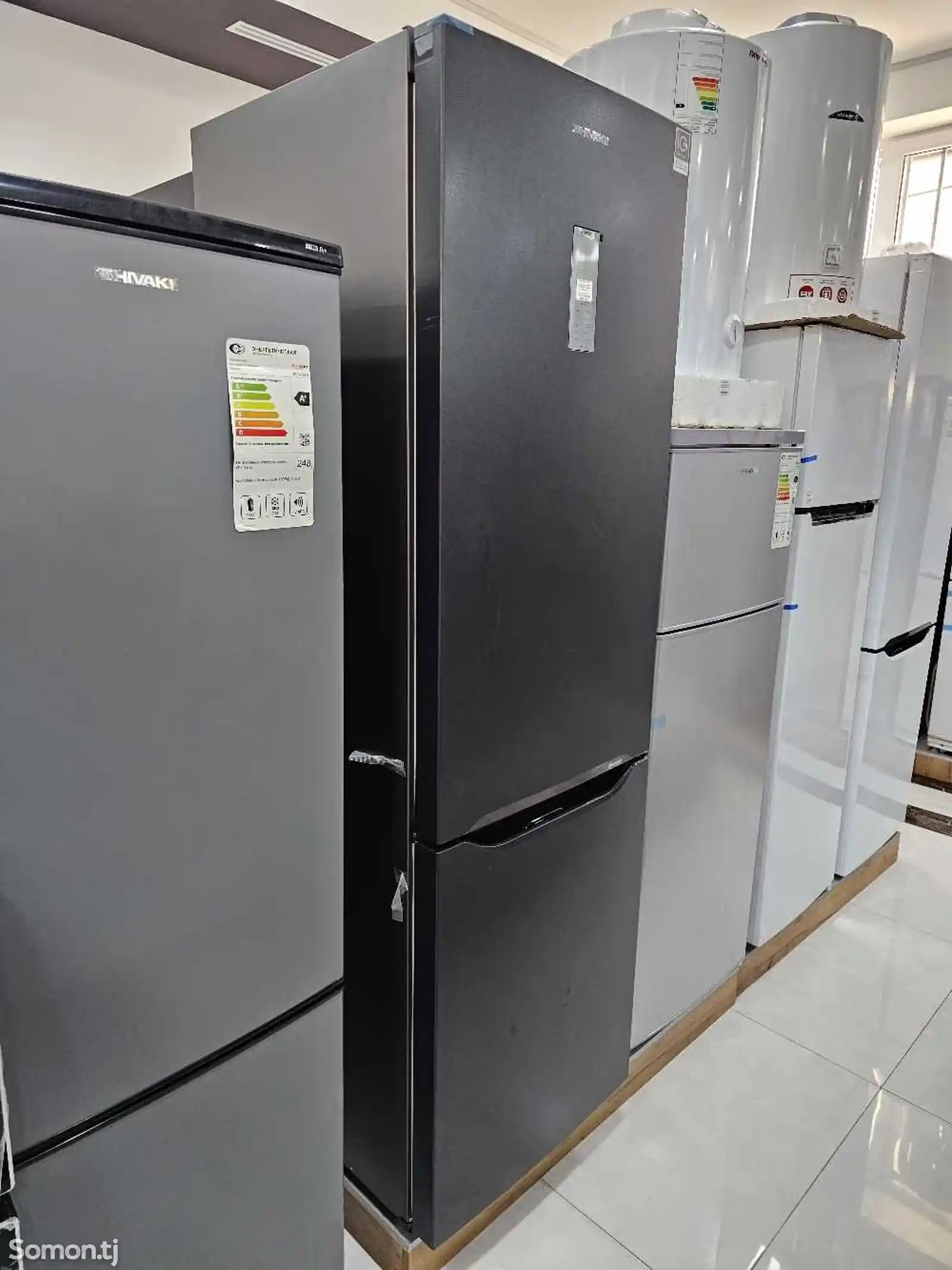 Холодильник Shivaki HD-1