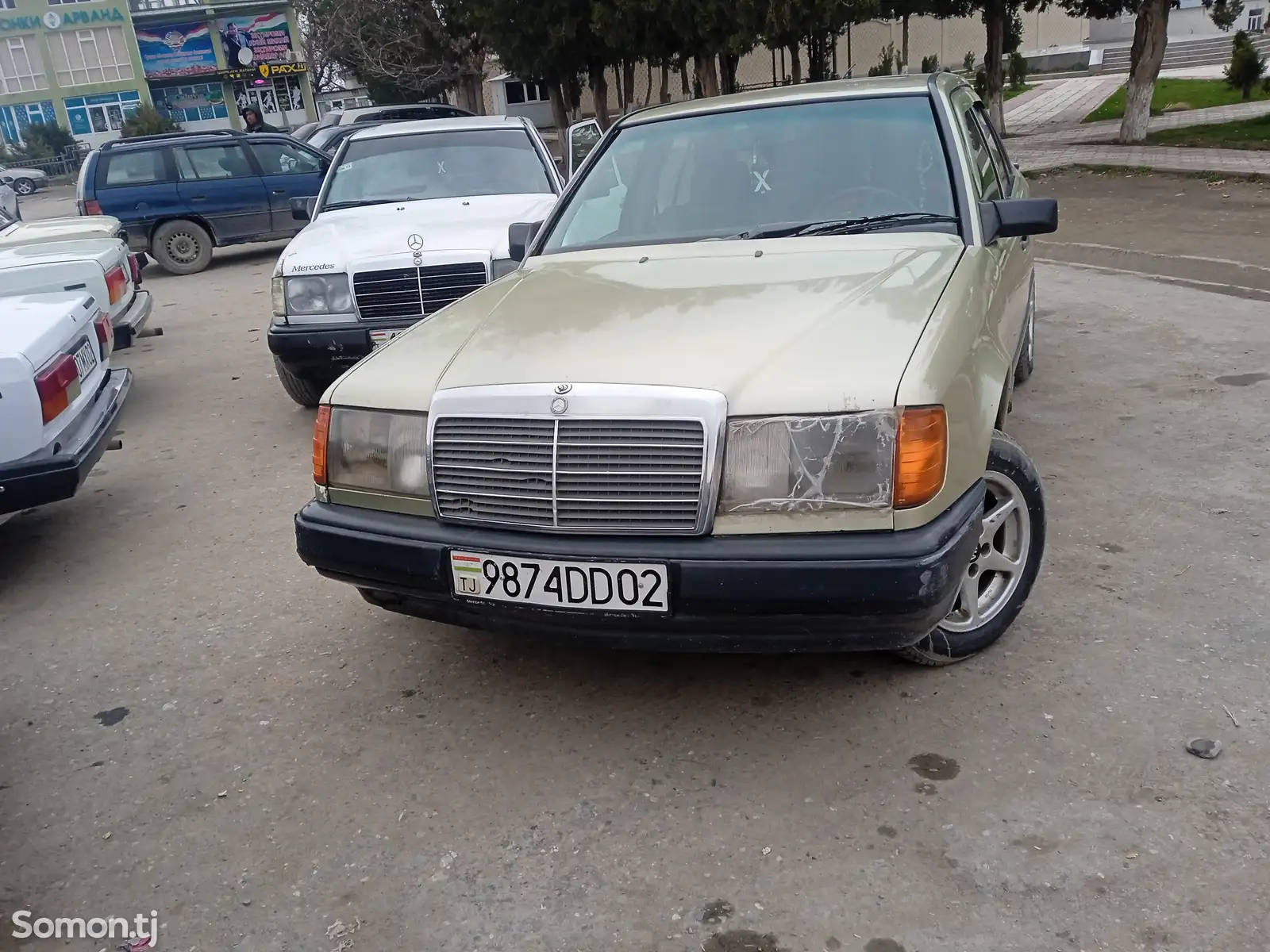 Mercedes-Benz W124, 1983-3