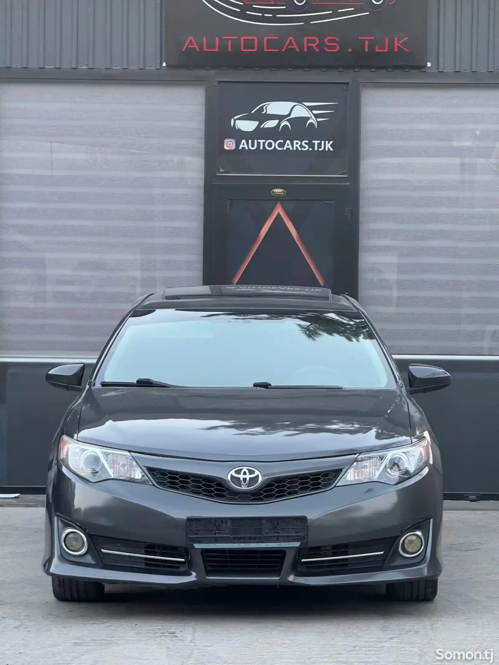 Toyota Camry, 2012-4