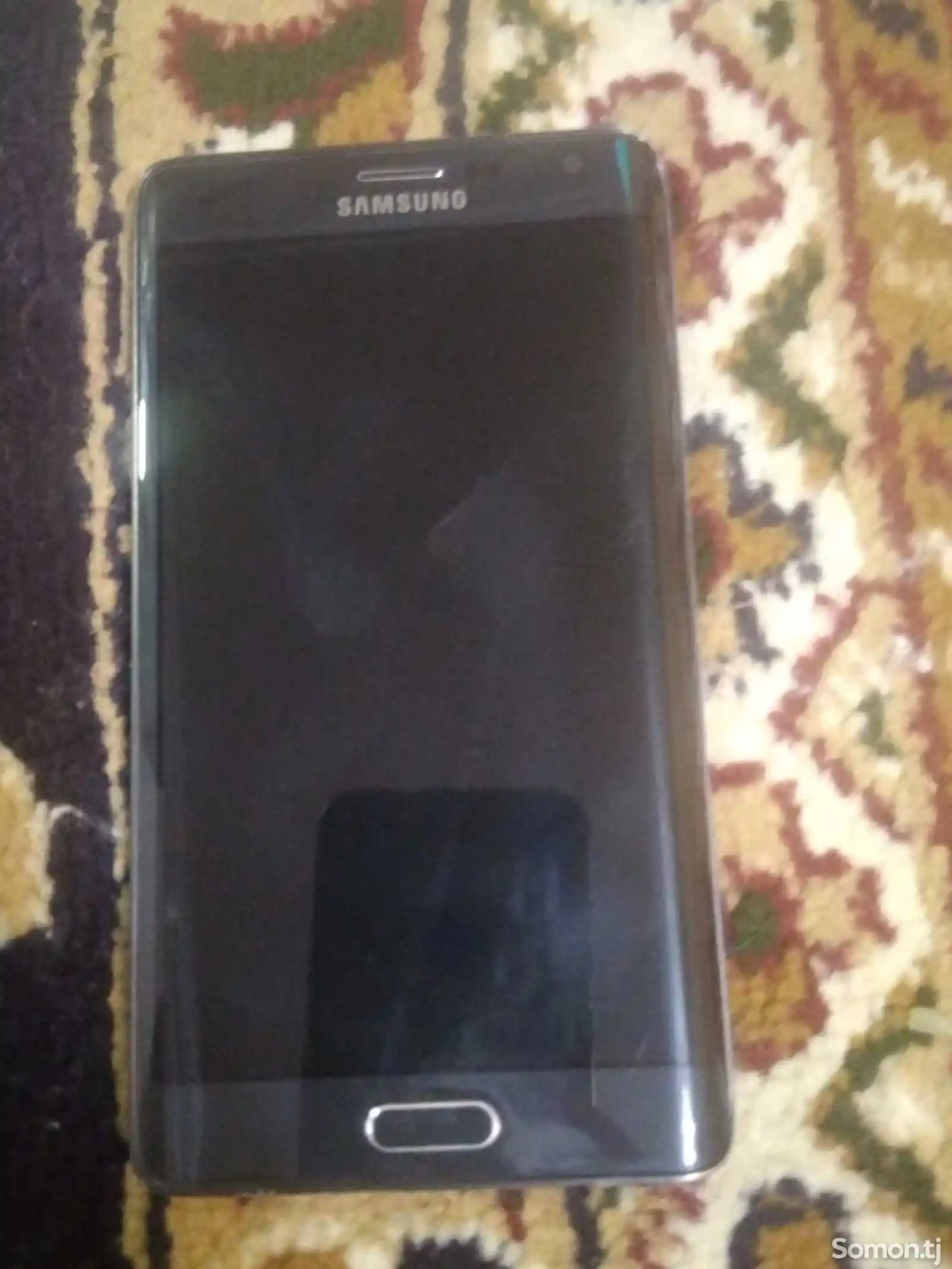 Samsung Galaxy Note Edge-1