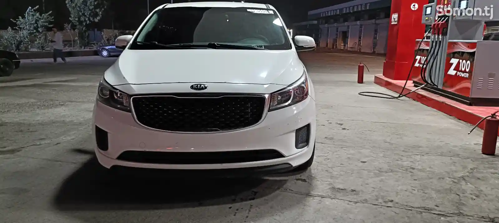 Kia Sedona, 2016-1