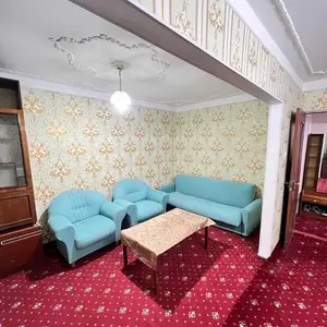 2-комн. квартира, 5 этаж, 100м², 64мкр