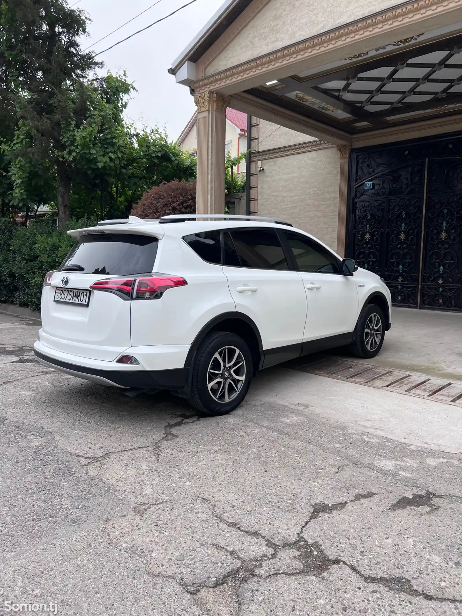 Toyota RAV 4, 2019-4