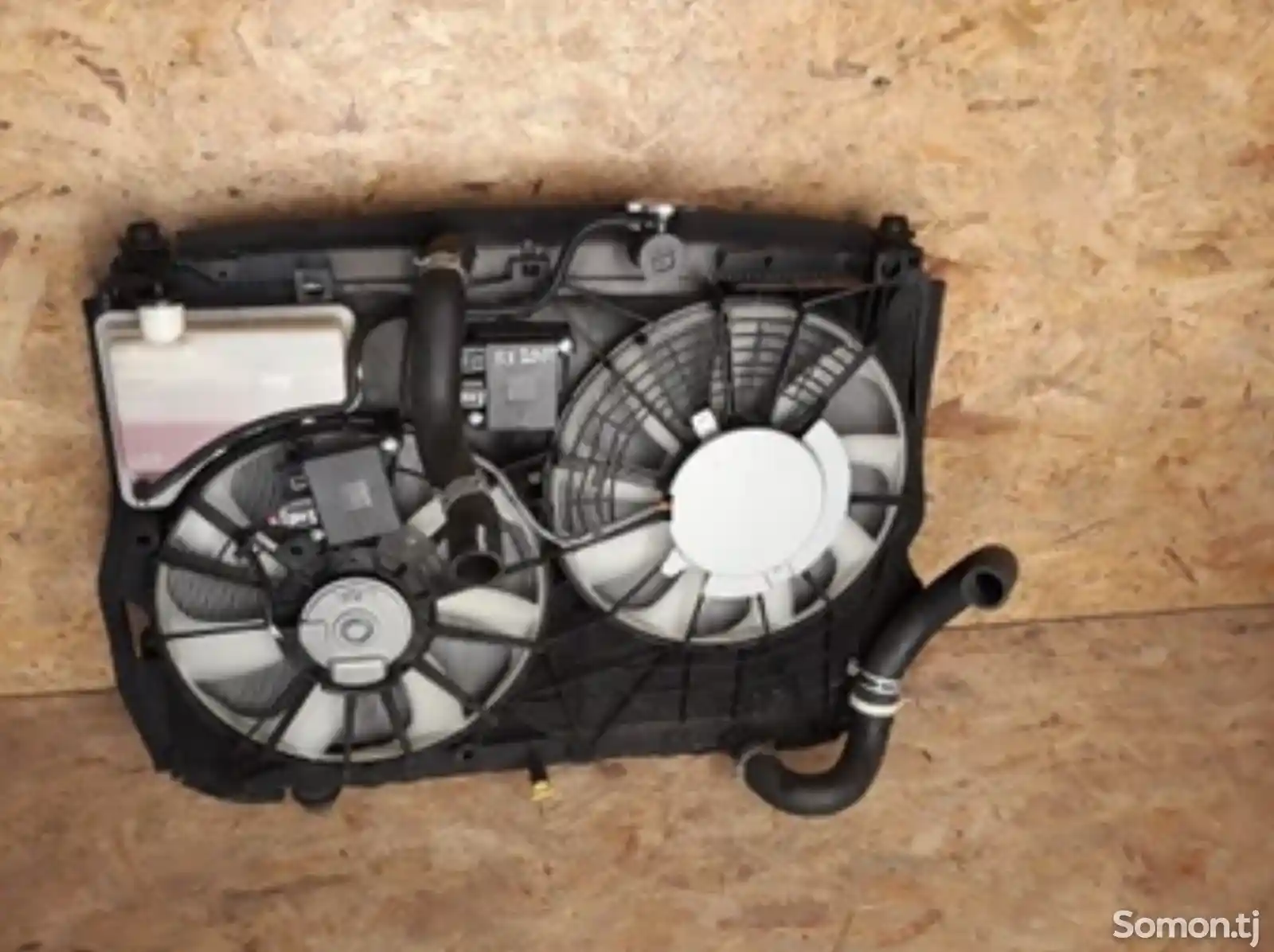 Радиатор от Lexus RX 350 2010-2015-3
