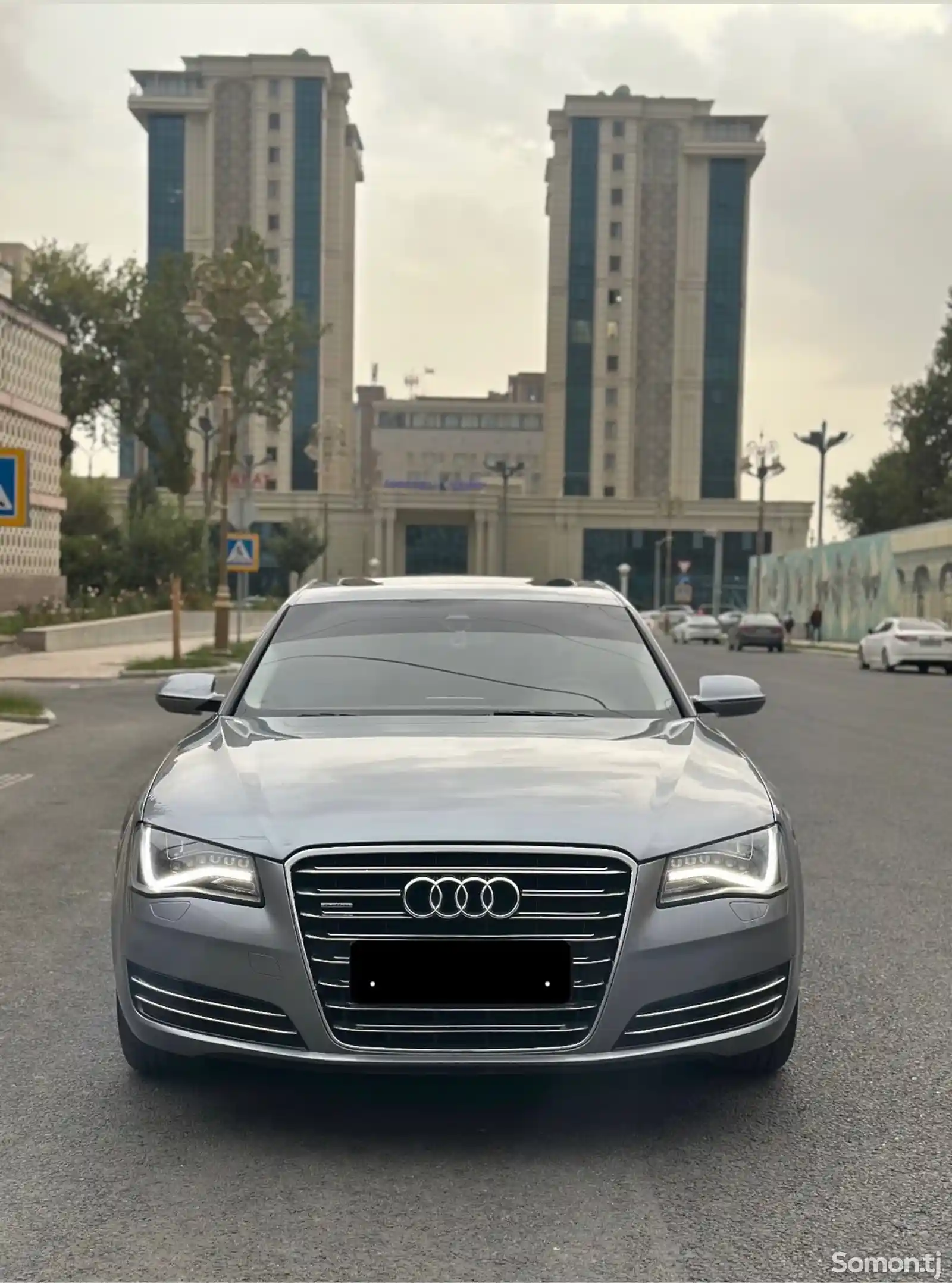 Audi A8, 2011-1