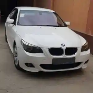 BMW 5 series, 2004