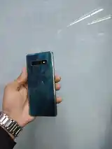 Samsung Galaxy S10 +-3