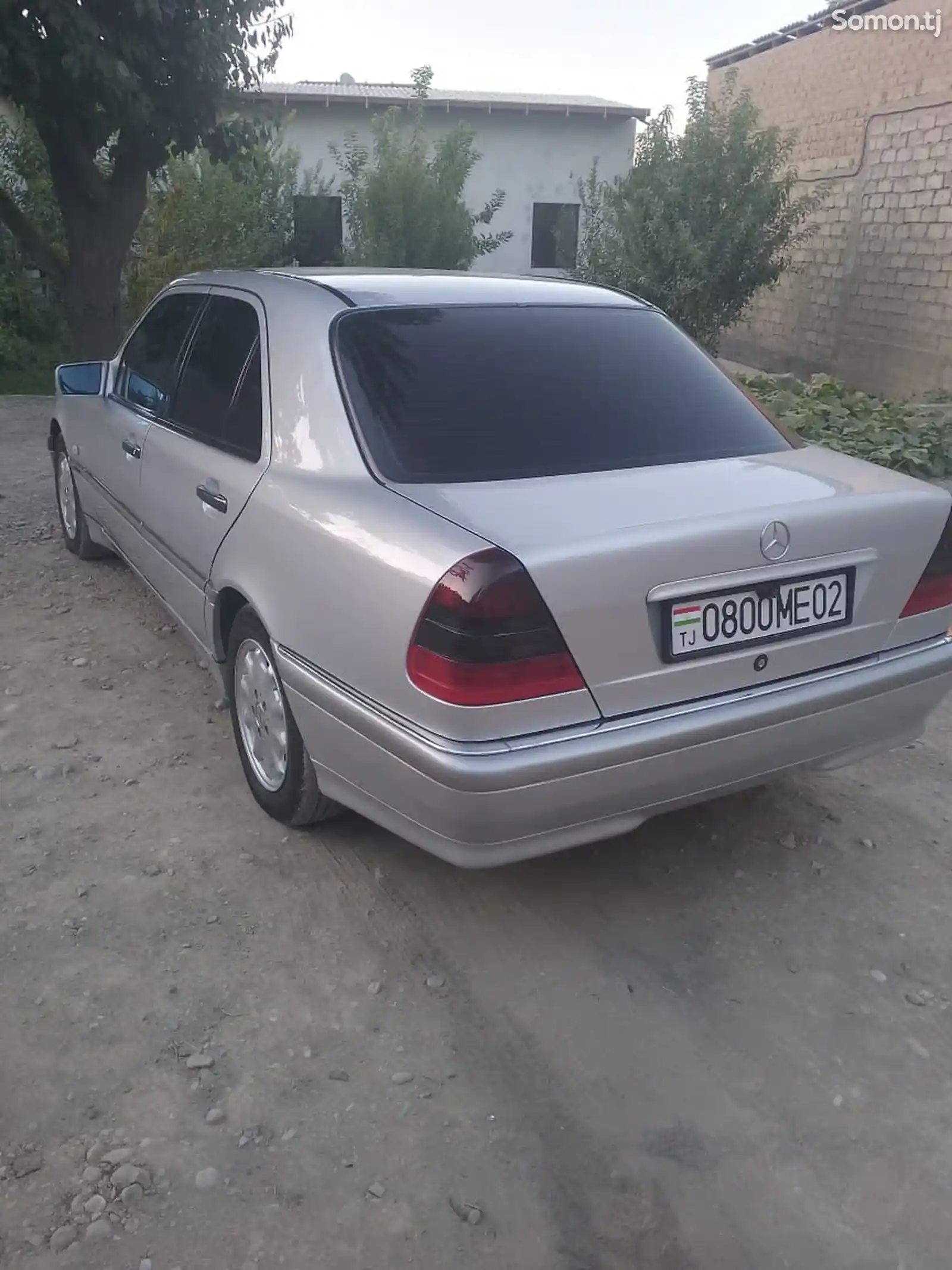 Mercedes-Benz E class, 1999-8