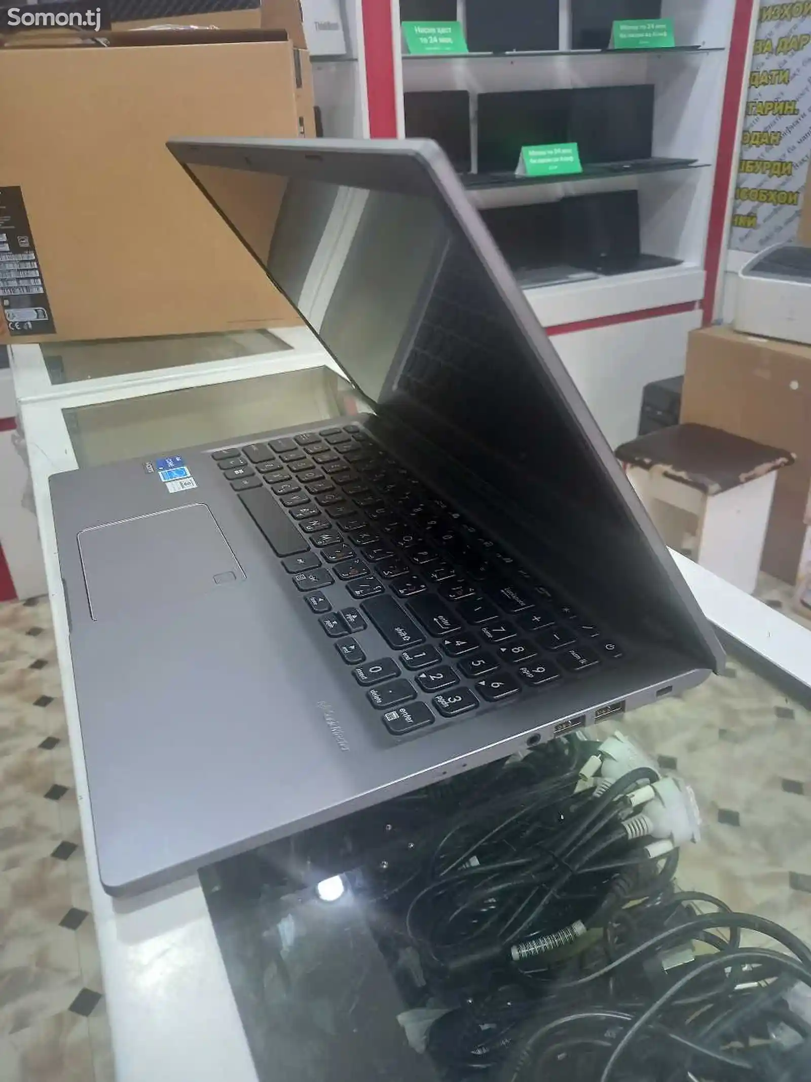Ноутбук Asus i5-5