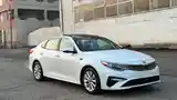 Kia Optima, 2017-3