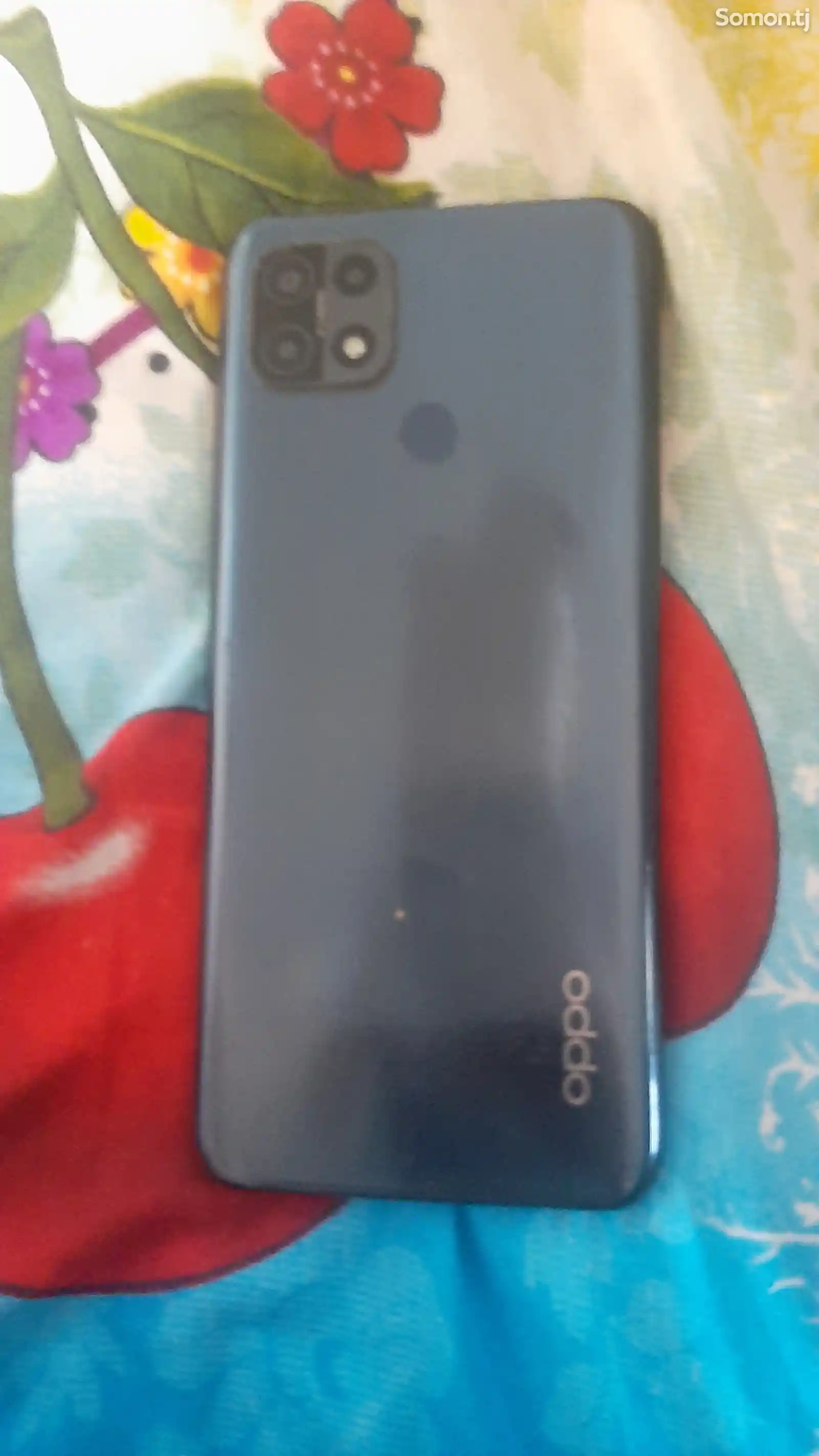 Телефон Oppo