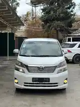 Toyota Vellfire, 2010-3