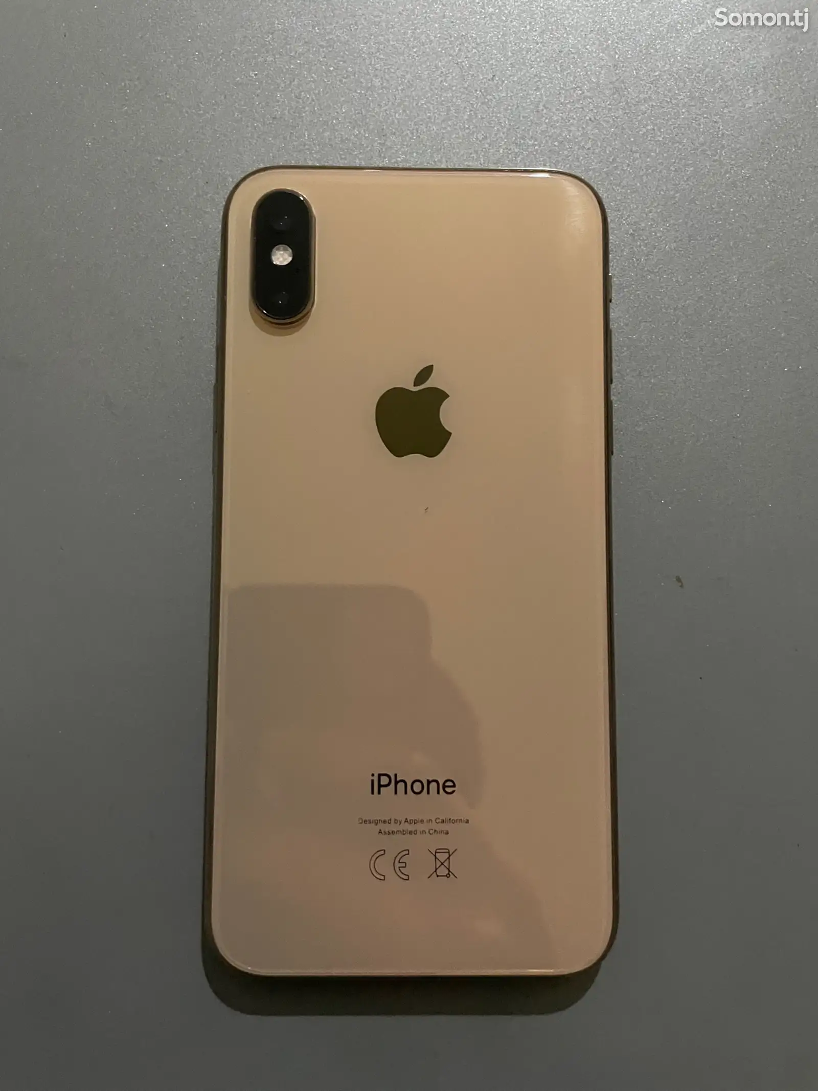 Apple iPhone Xs, 64 gb, Gold-1