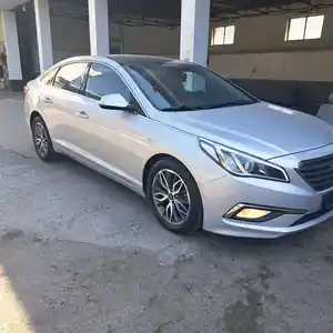 Hyundai Sonata, 2015