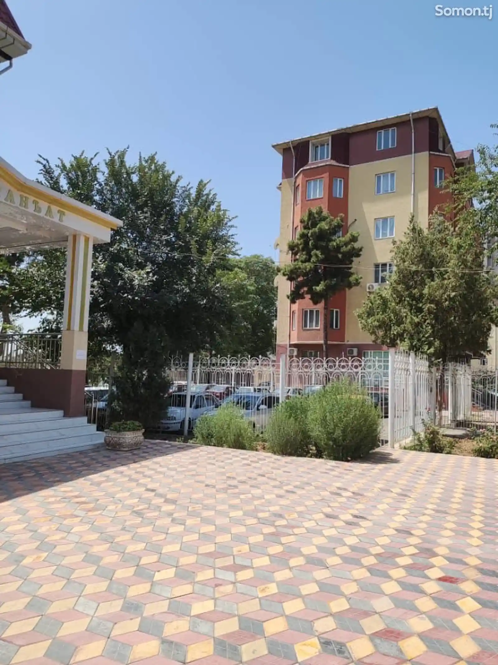 3-комн. квартира, 5 этаж, 110 м², Хукумати шахр-2