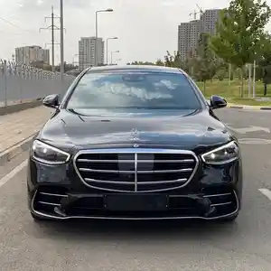 Mercedes-Benz S class, 2022