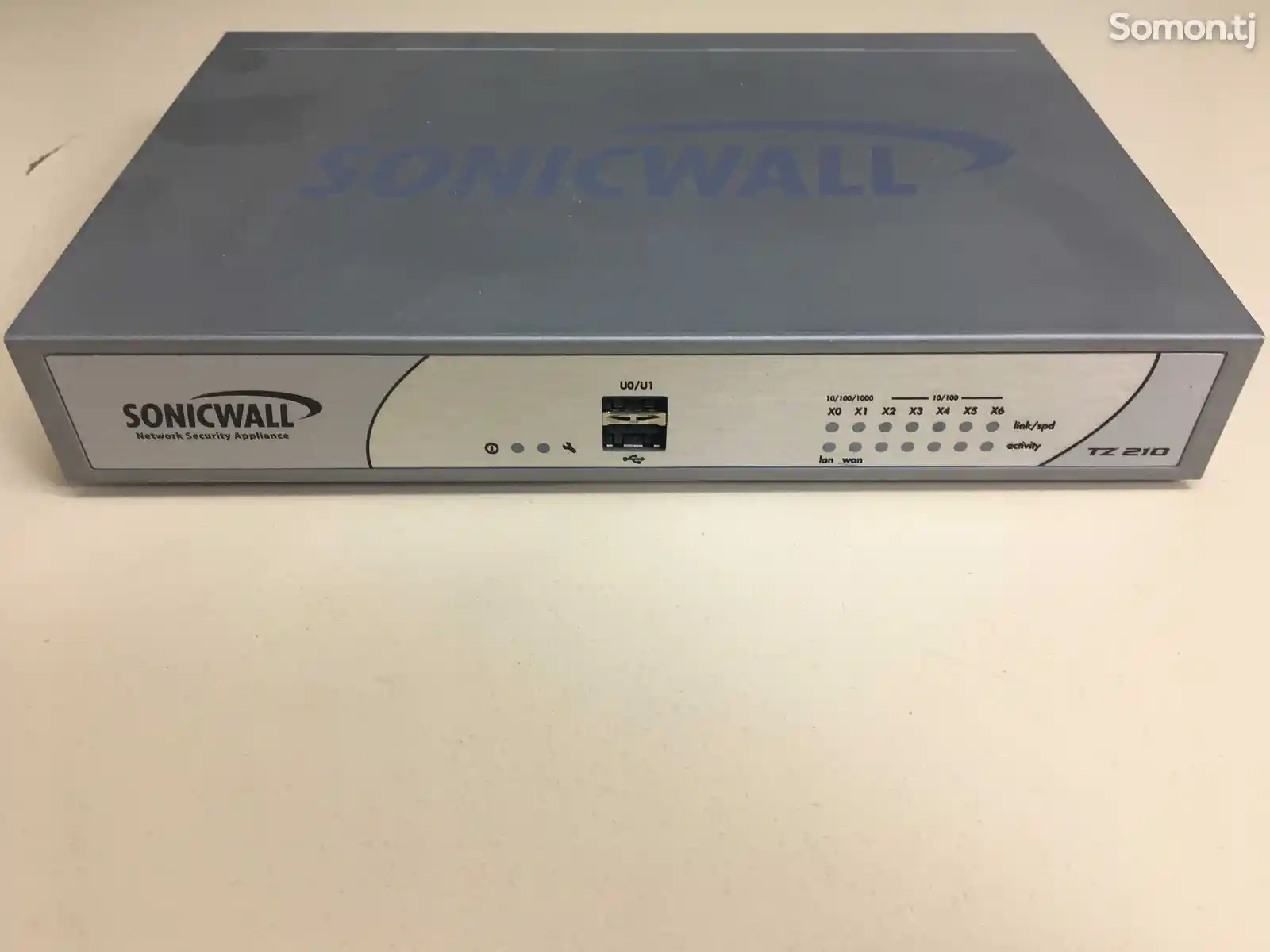 Унифицированный шлюз безопасности SonicWALL TZ 210-1