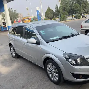 Opel Astra H, 2009