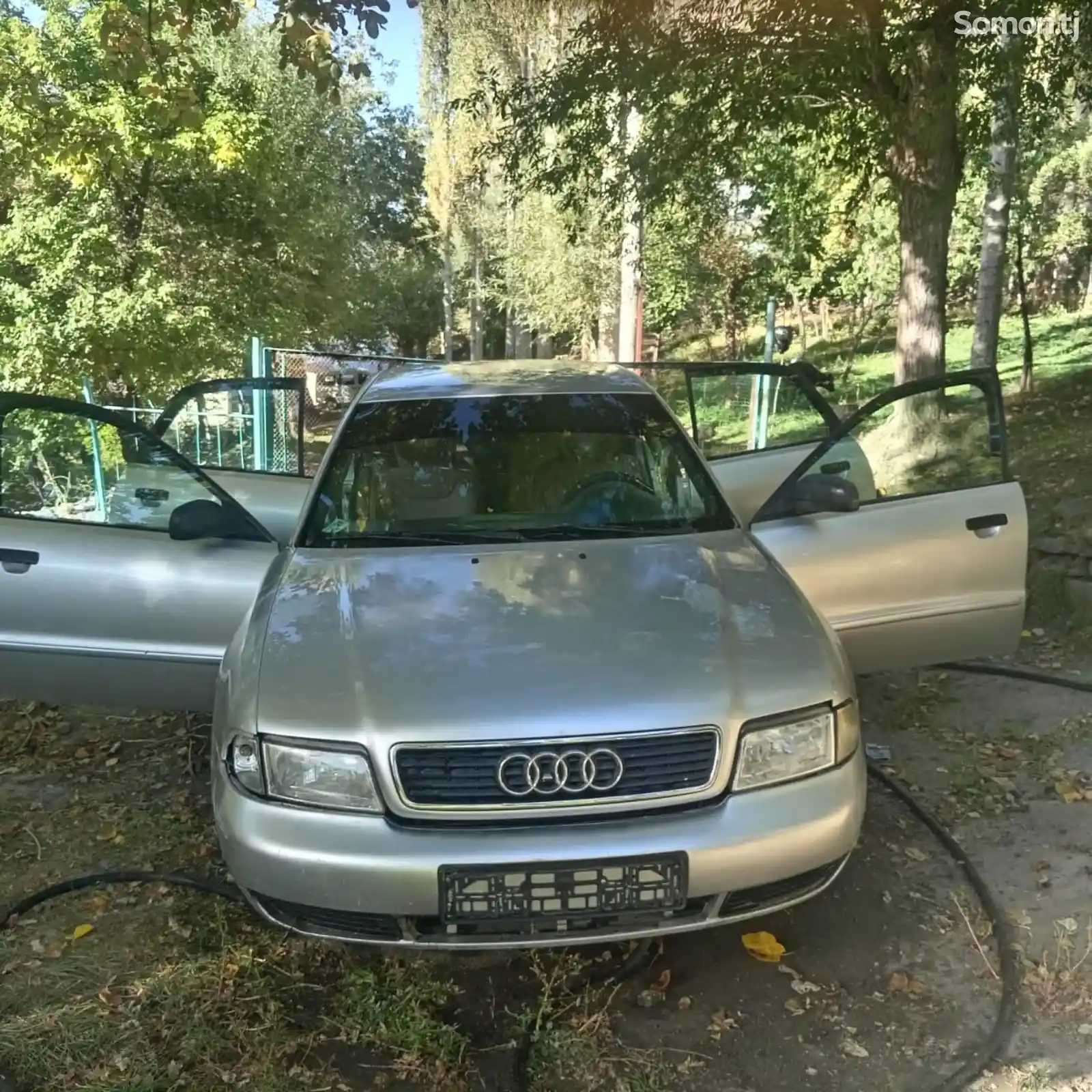 Audi A4, 1996-8