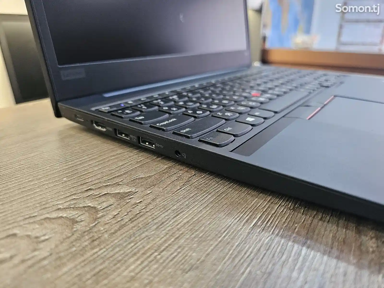 Ноутбук ThinkPad 15.6 AMD Ryzen 5-2500U / 8GB / SSD 512GB-6