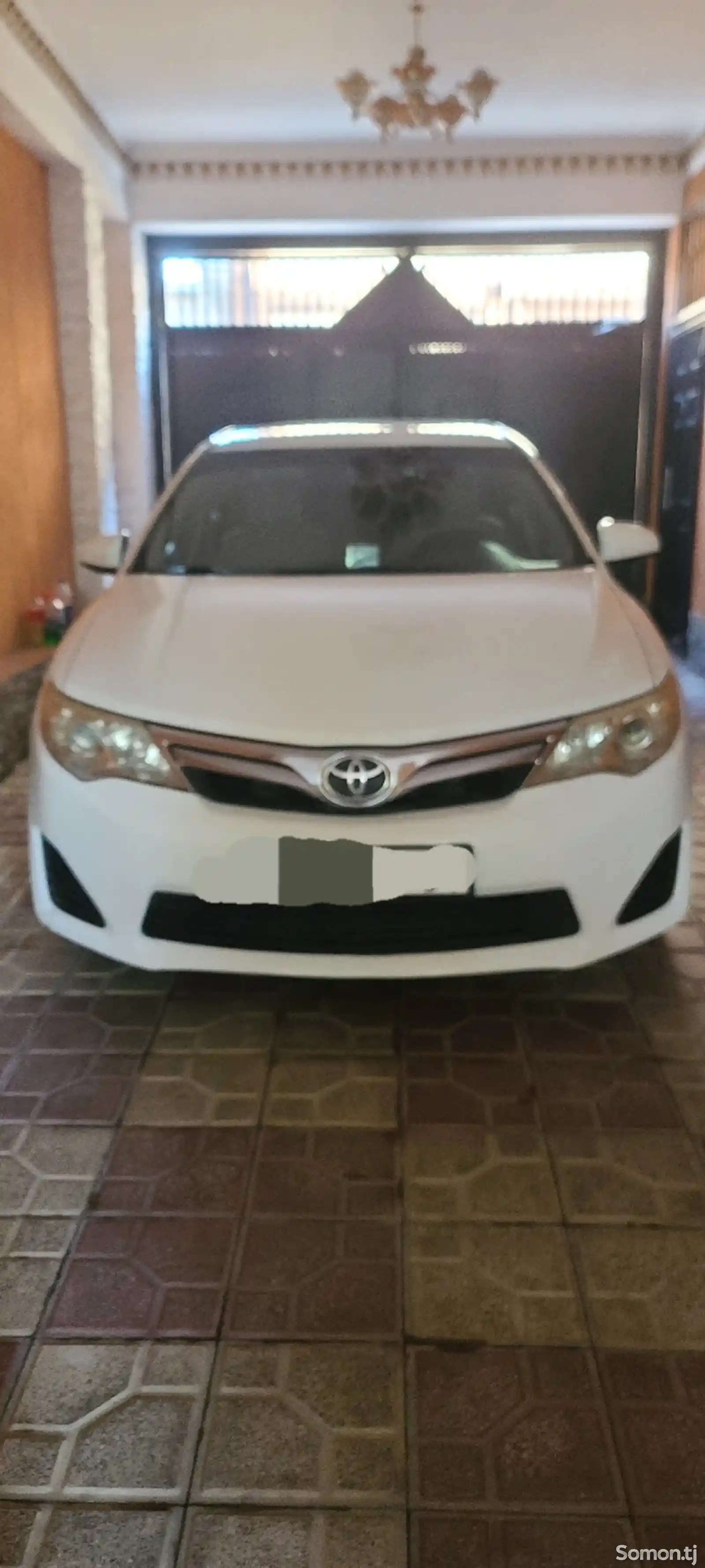 Toyota Camry, 2012-1