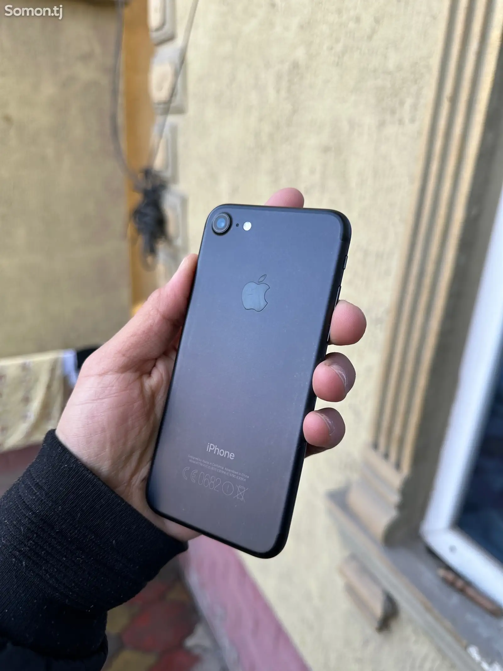 Apple iPhone 7, 32 gb-1