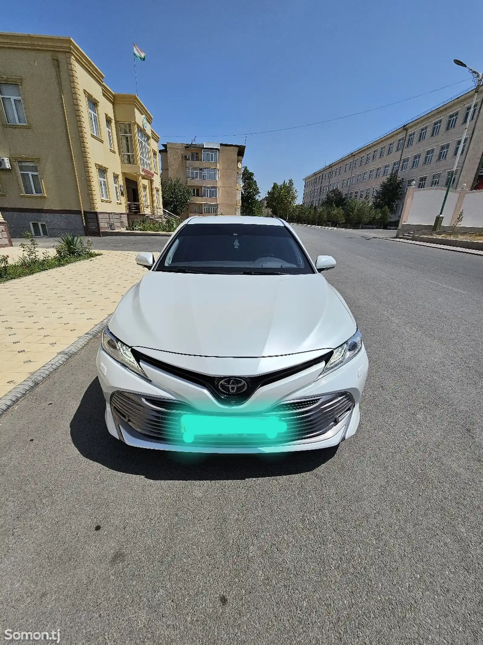 Toyota Camry, 2020-1