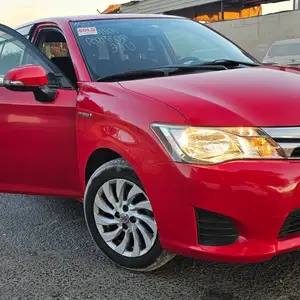 Toyota Fielder, 2015