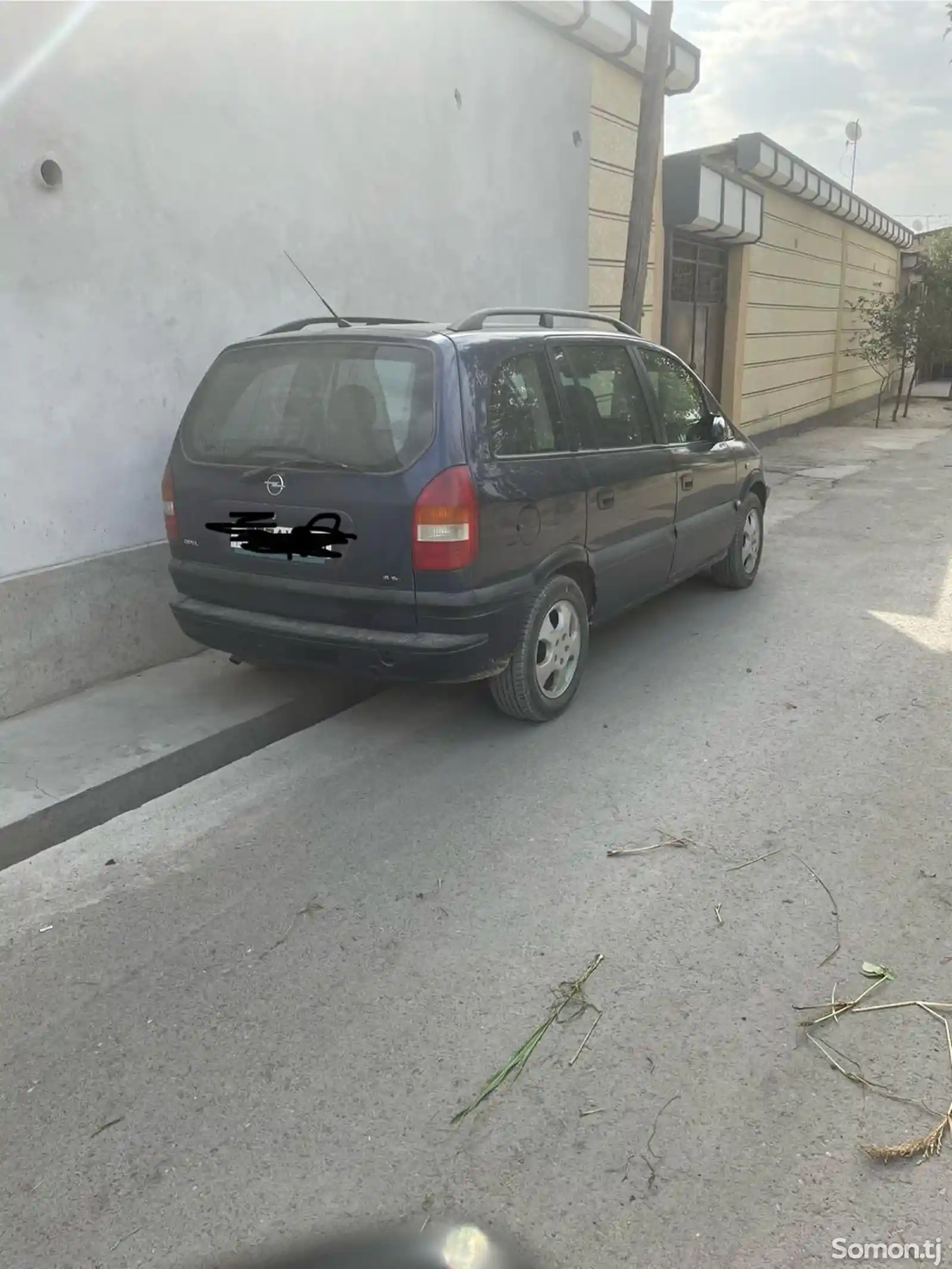 Opel Zafira, 2000-2