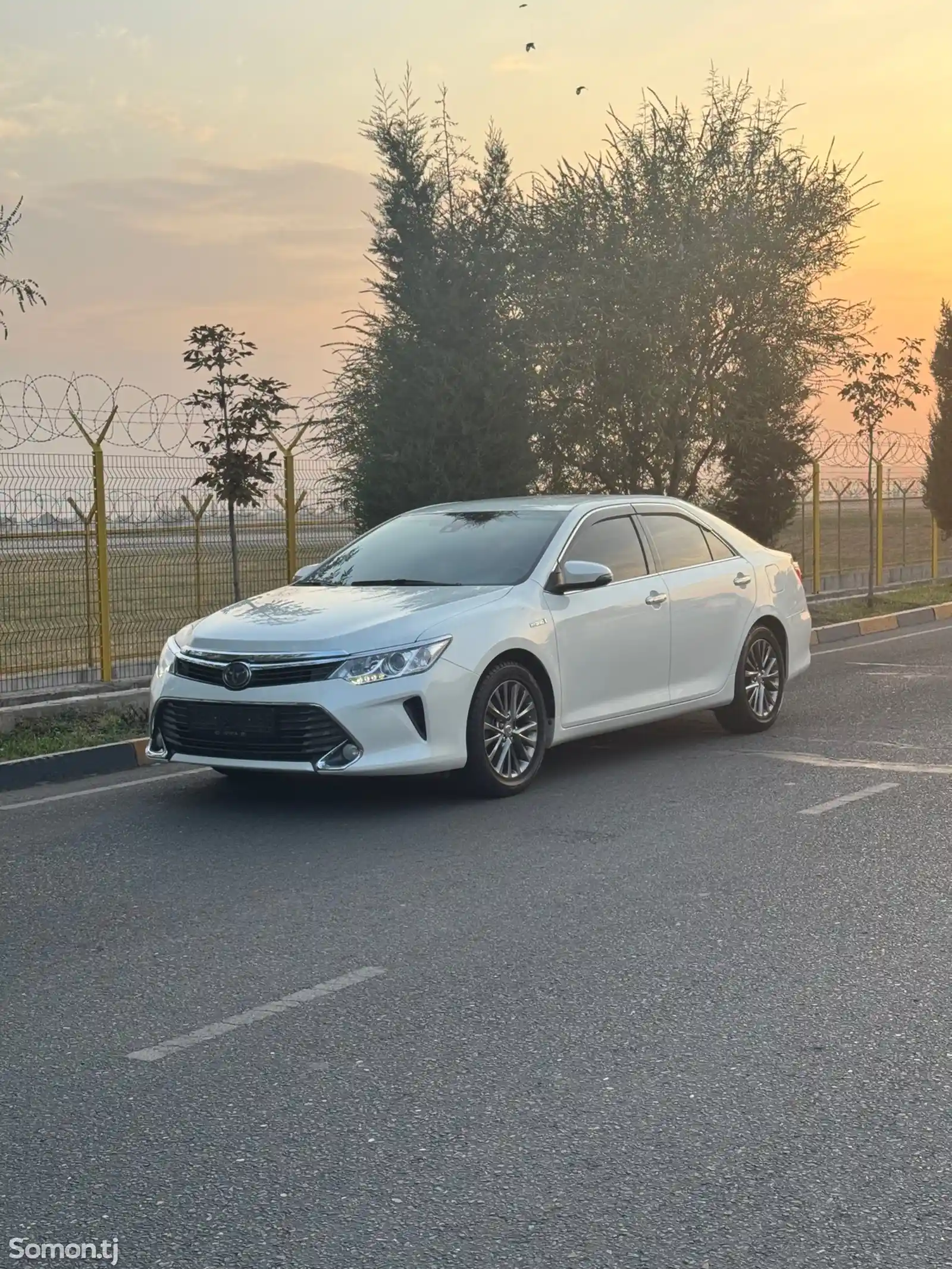 Toyota Camry, 2015-1