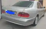 Mercedes-Benz E class, 2000-4